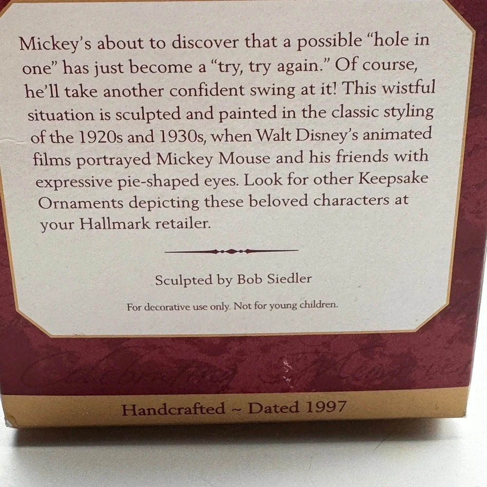 Hallmark Keepsake 1997 Mickey Mouse Mickey's Long Shot Golf Ornament QXD6412